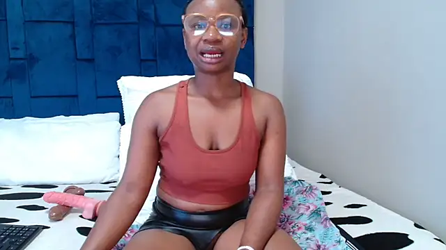Sweetjuicyclitoris online show from May 3, 2026, 12:53 pm
