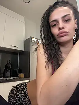 dear2002 online show from February 3, 2026, 7:46 am