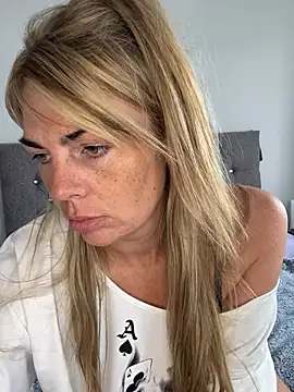 Scarlett the girlnextdoor online show from May 11, 2026, 11:22 am