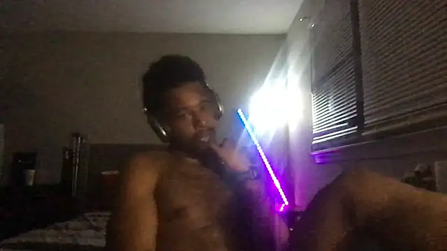 Snapshot of Hollywoodsexx chatting on January 10, 2026, 2:40 am Hollywoodsexx online show from January 10, 2026, 2:40 am