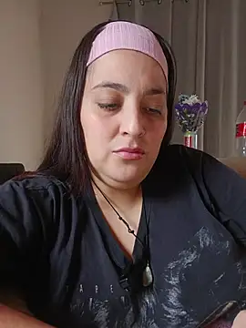 shilyy 97 online show from February 20, 2026, 6:21 pm