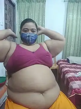 momo loves online show from July 31, 2026, 4:01 am