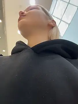 AshleyMur online show from January 17, 2026, 4:05 am