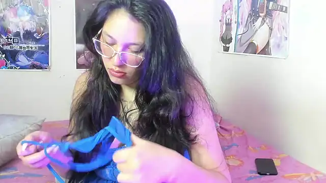 Snapshot of abril_onnel chatting on November 3, 2025, 7:17 pm abril onnel online show from November 3, 2025, 7:17 pm