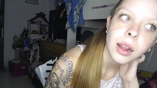 Piaaa3 online show from February 20, 2026, 6:48 am