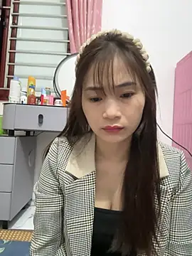 cupboard-1 online show from January 16, 2026, 7:18 pm