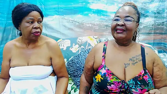 SEXY MATURExx online show from July 18, 2026, 5:43 pm
