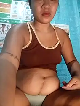 Snapshot of hel_lavente chatting on July 23, 2026, 12:24 am hel lavente online show from July 23, 2026, 12:24 am