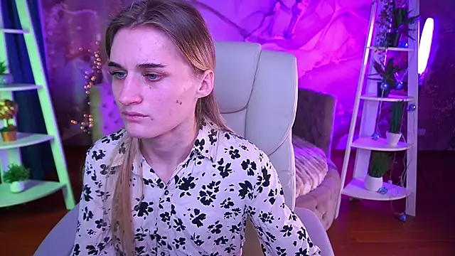 Snapshot of DiamondNina chatting on March 5, 2026, 3:08 pm DiamondNina online show from March 5, 2026, 3:08 pm