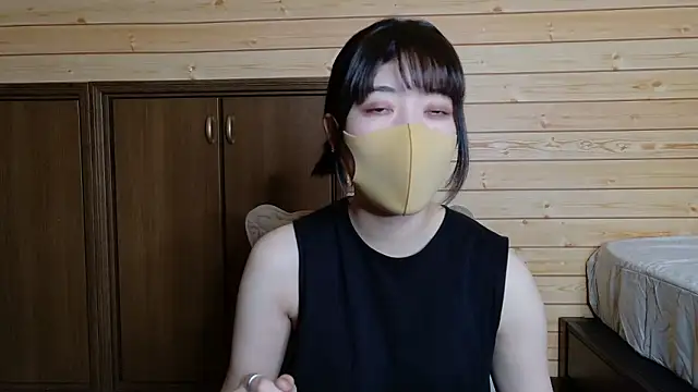 minami room online show from July 1, 2026, 2:39 pm