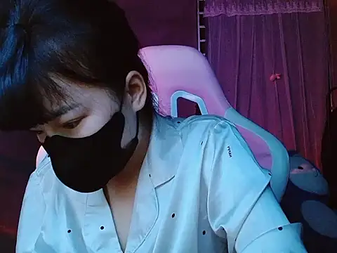 Snapshot of -Tamy- chatting on March 8, 2026, 3:37 pm -Tamy- online show from March 8, 2026, 3:37 pm