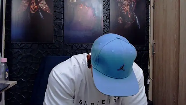 viktor herrera online show from March 10, 2026, 3:32 am