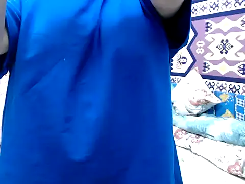 Adelinemilf online show from January 9, 2026, 7:26 am