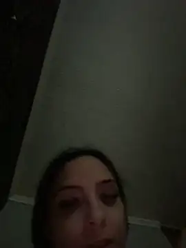 Snapshot of Evelin199 chatting on February 15, 2026, 3:33 pm Evelin199 online show from February 15, 2026, 3:33 pm