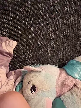 Snapshot of Evelin199 chatting on March 15, 2026, 8:05 pm Evelin199 online show from March 15, 2026, 8:05 pm