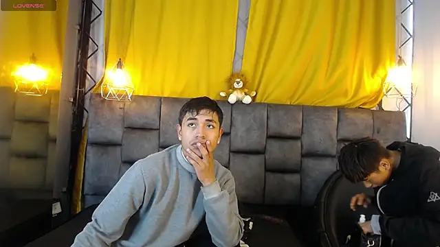 Maik Russo online show from February 15, 2026, 11:42 am