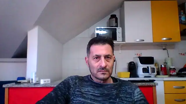 Snapshot of colosone chatting on February 23, 2026, 11:11 am colosone online show from February 23, 2026, 11:11 am