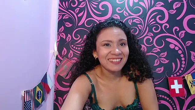 Little18Doll online show from July 9, 2026, 10:42 pm