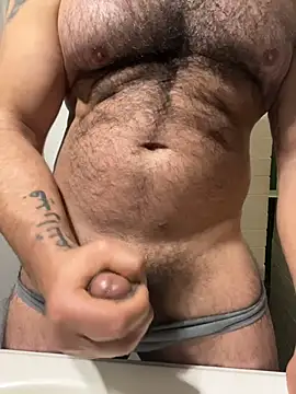 Snapshot of wolfbucker chatting on January 14, 2026, 7:34 am wolfbucker online show from January 14, 2026, 7:34 am