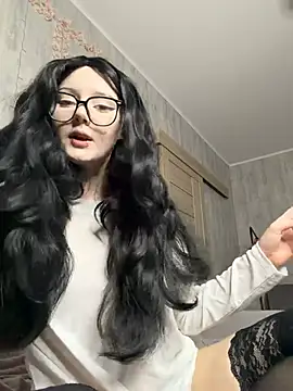 pinkfondnes online show from March 13, 2026, 9:09 pm