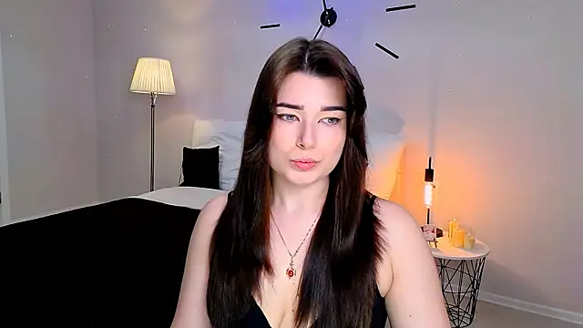 Snapshot of a_dorable chatting on April 1, 2026, 2:47 pm a dorable online show from April 1, 2026, 2:47 pm