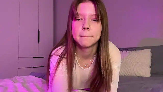 karalinhks online show from March 1, 2026, 4:07 pm