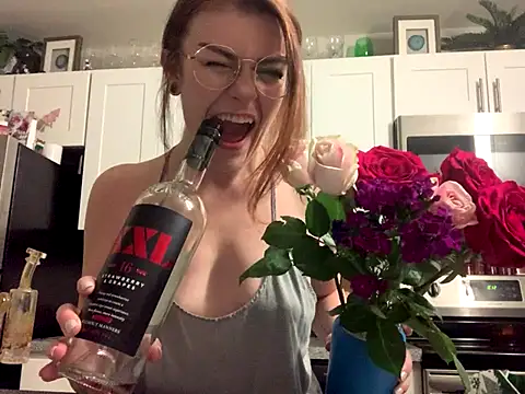 Snapshot of Intothewoodswego chatting on January 9, 2026, 1:12 am Intothewoodswego online show from January 9, 2026, 1:12 am