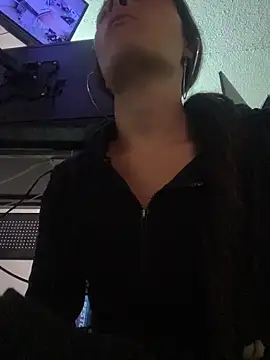 Michelle ec online show from July 1, 2026, 6:52 pm