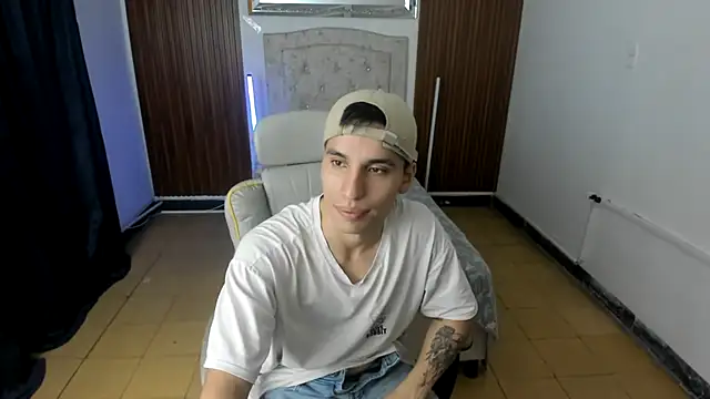 junior caicer online show from January 18, 2026, 2:04 am