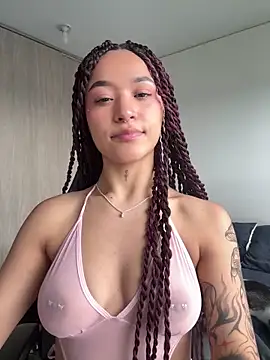 Snapshot of crystal_dlun chatting on February 23, 2026, 3:23 pm crystal dlun online show from February 23, 2026, 3:23 pm