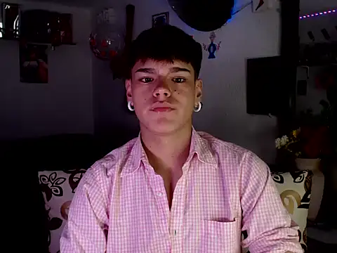 Kevinmiett online show from February 8, 2026, 10:18 pm