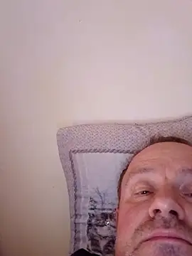 Snapshot of kanos71 chatting on April 18, 2026, 3:14 pm kanos71 online show from April 18, 2026, 3:14 pm
