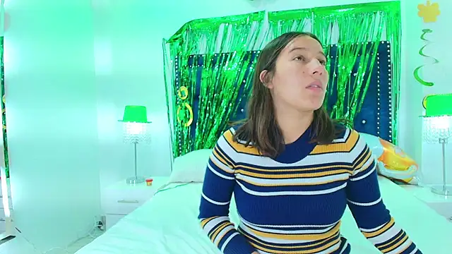 Cristal and luke online show from March 19, 2026, 3:39 am