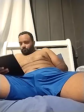 Aventureiro036 online show from February 2, 2026, 11:48 pm