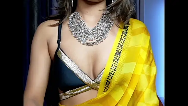 SugarAura online show from February 17, 2026, 4:26 pm