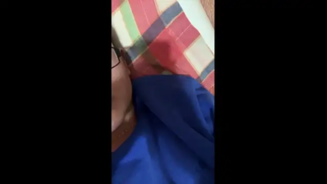 Snapshot of soyrodryp chatting on January 7, 2026, 12:10 pm soyrodryp online show from January 7, 2026, 12:10 pm