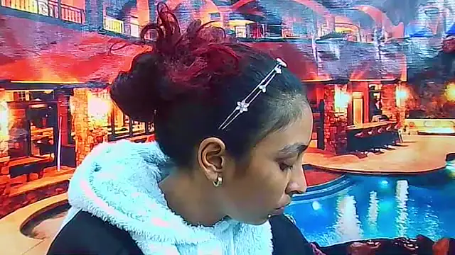 Snapshot of IndianSexyButt chatting on June 14, 2026, 5:19 am IndianSexyButt online show from June 14, 2026, 5:19 am