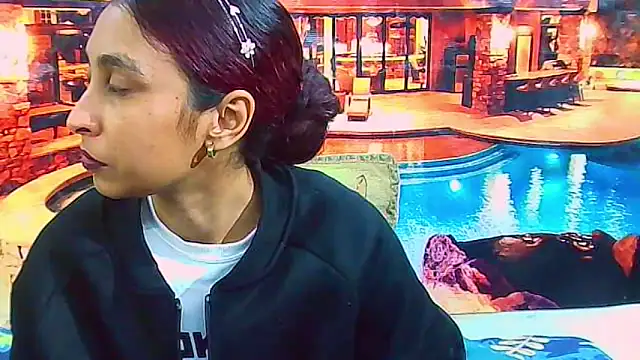 Snapshot of IndianSexyButt chatting on June 13, 2026, 5:27 am IndianSexyButt online show from June 13, 2026, 5:27 am