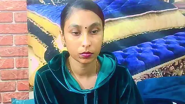 Snapshot of IndianSexyButt chatting on June 18, 2026, 5:50 am IndianSexyButt online show from June 18, 2026, 5:50 am