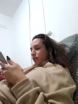 Snapshot of ofjuliaa chatting on May 30, 2026, 6:09 am ofjuliaa online show from May 30, 2026, 6:09 am