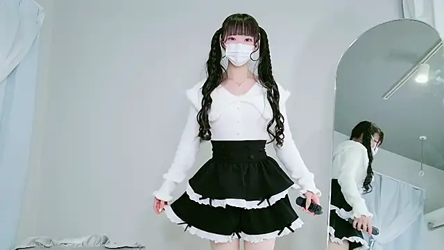 Nonn chan online show from February 18, 2026, 12:12 pm