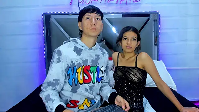 BunnyLove  online show from April 26, 2026, 12:08 am