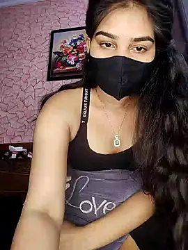 babydoll7172 online show from February 10, 2026, 7:57 pm