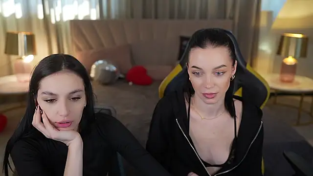 Snapshot of Mila_Rose054 chatting on March 24, 2026, 11:54 am Mila Rose054 online show from March 24, 2026, 11:54 am