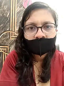 piryasharma005 online show from February 8, 2026, 8:06 pm