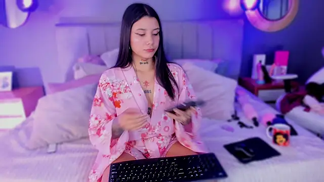 Snapshot of Nathalia_stone_ chatting on April 7, 2026, 5:20 am Nathalia stone online show from April 7, 2026, 5:20 am