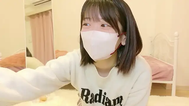 yuruchan  online show from February 9, 2026, 4:16 pm