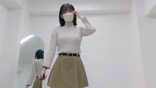 yuruchan  online show from February 27, 2026, 4:51 pm