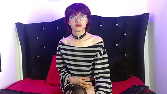 Angel adrien online show from February 25, 2026, 12:49 pm