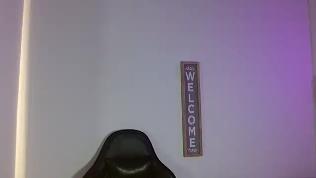 Angel adrien online show from March 11, 2026, 1:05 pm